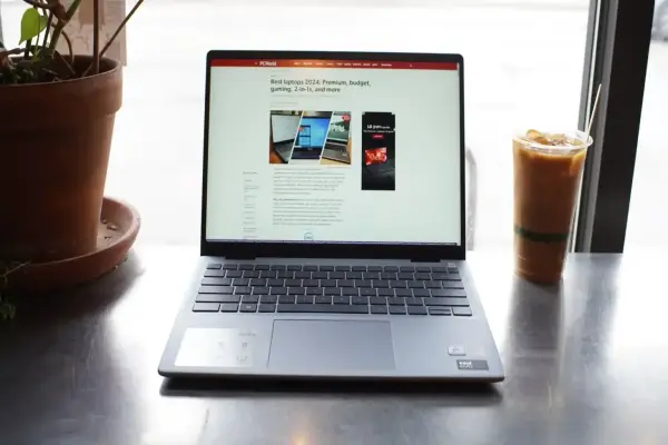 Đừng chờ đợi cho đến khi máy tính xách tay của bạn bị đánh cắp! Thay đổi 7 cài đặt này ngay bây giờ